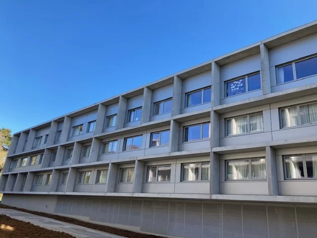 ouvertures saint pierre la cour