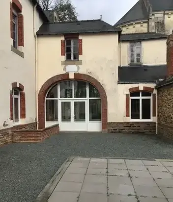 pose de store Chailland-3